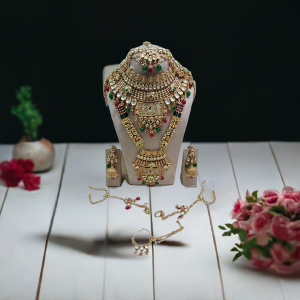 Luxurious Bridal Kundan Necklace Set