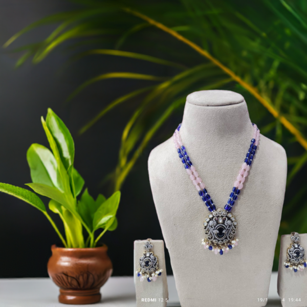 Luxurious Long Kundan Pandal Set with Stunning Earrings