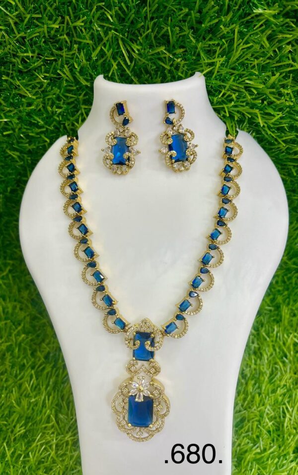 Mehndi Polish AD Necklace Set