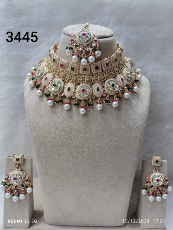 Kundan Necklace Set