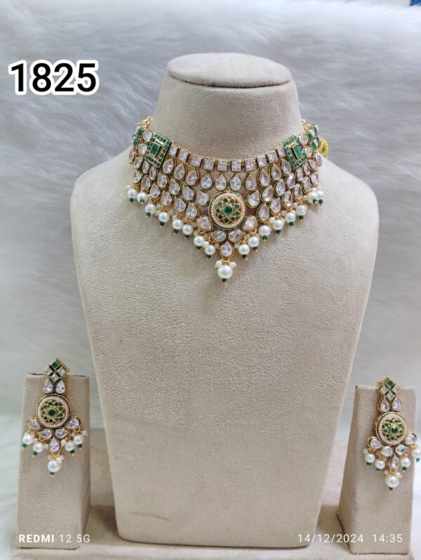 Kundan Necklace Set