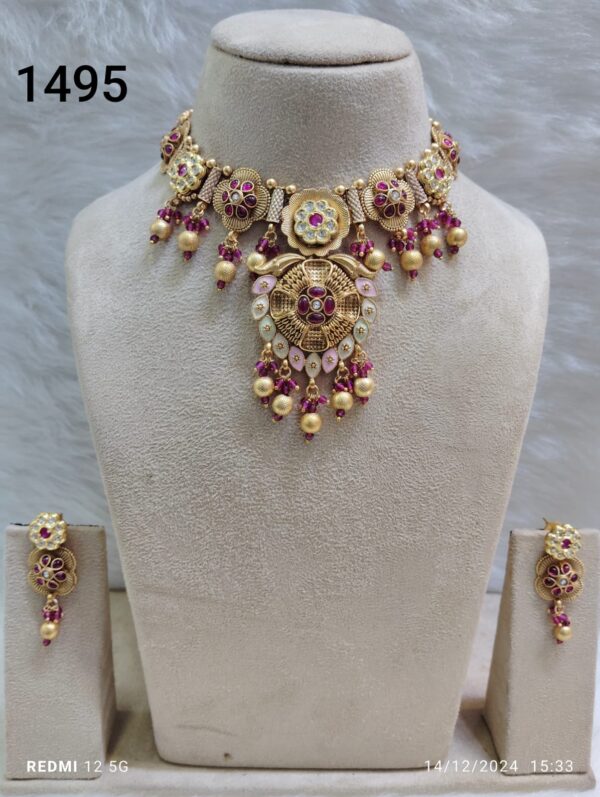 Kundan Necklace Set