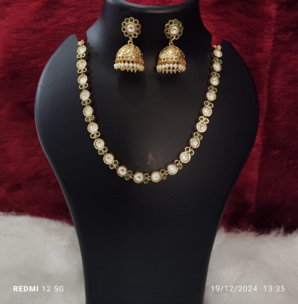 "Royal Glow: Luxury Kundan Necklace Set in Golden Color