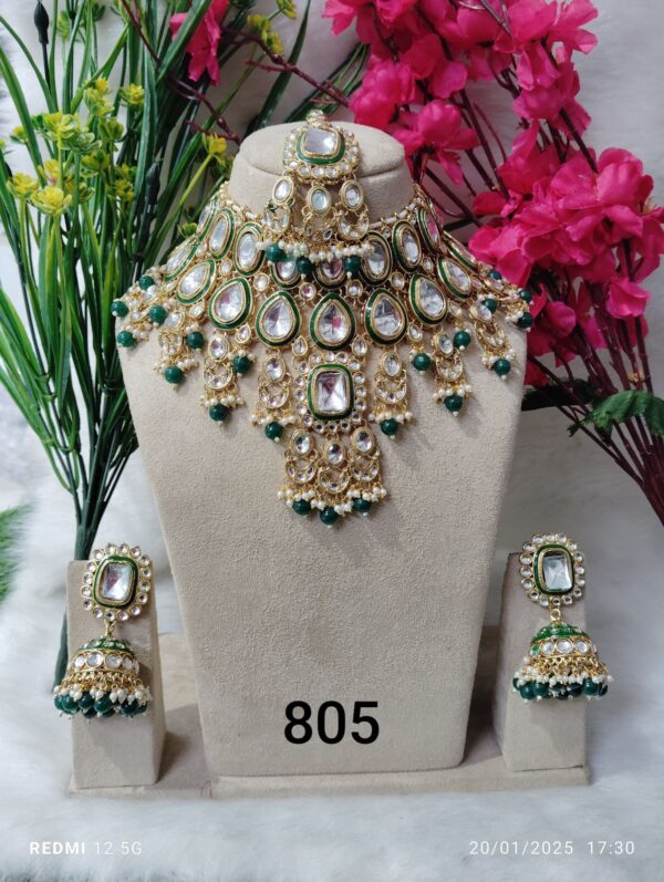 Kundan Necklace Set