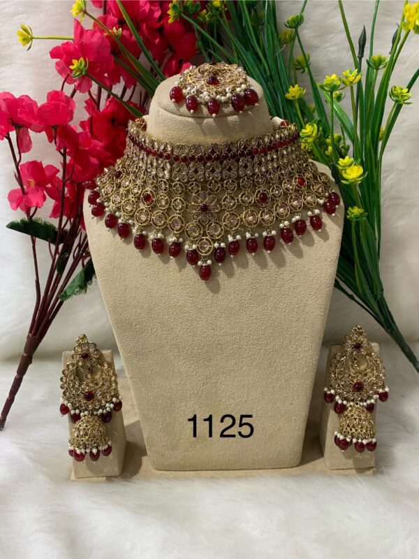 "Royal Elegance: Luxury Mehndi Polished Choker Necklace with Dark Red Earrings" ✨💎❤️