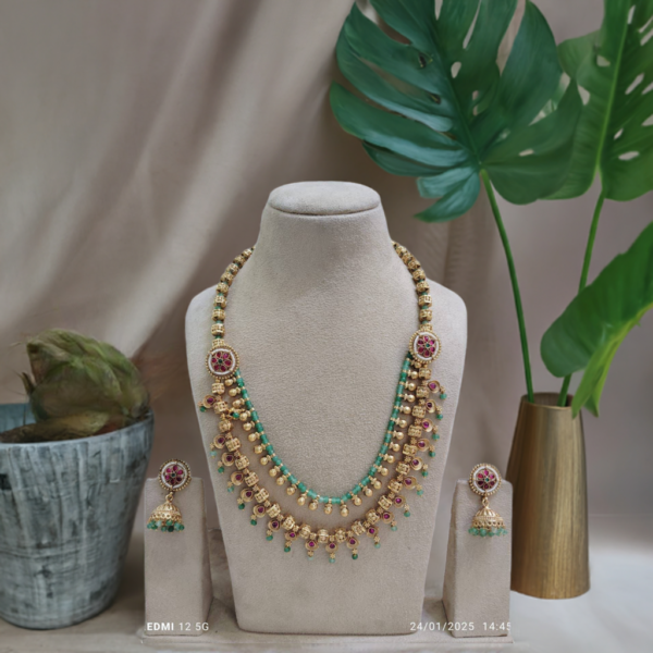 Elegant Harmony: Luxury Long Copper Pendant Set with Multicolor Chain & Earrings" ✨💎