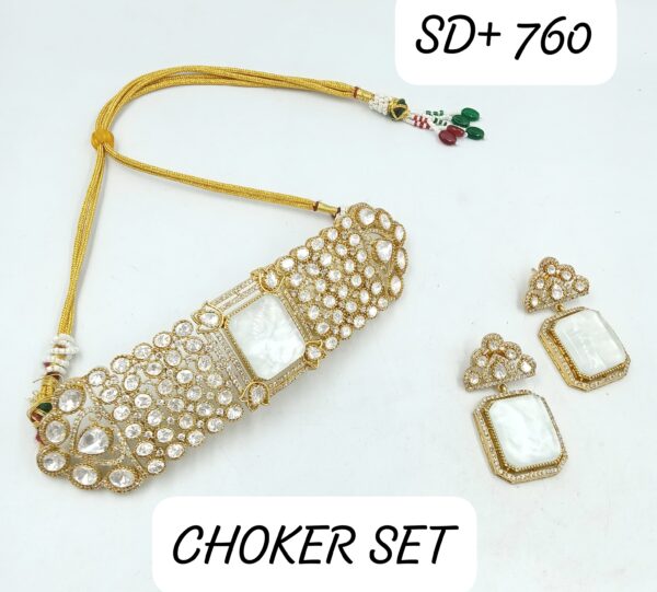 Dainty Choker Necklace