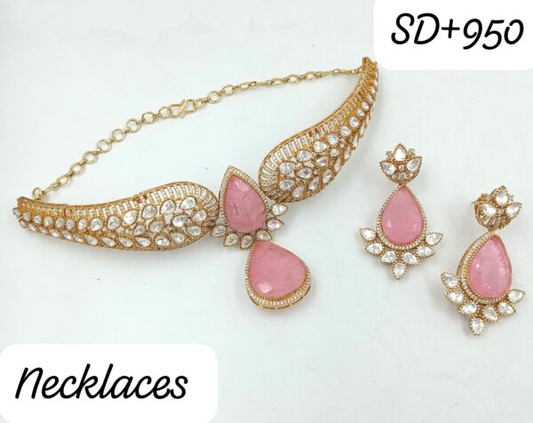 Luxurious Moissanite Necklace set