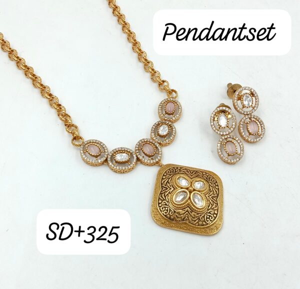 Gold-plated necklaces Moissanite jewelry Moissanite earrings